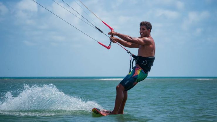 Rota de kitesurf pelo litoral oeste do Ceará: de Cumbuco a Jericoacoara